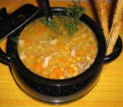 Le Château Frontenac SOUPE AUX POIS